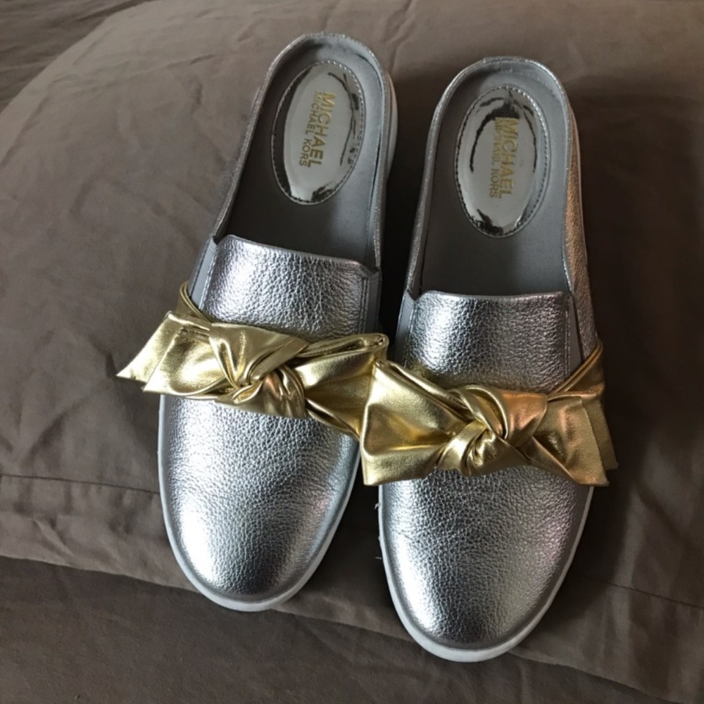 NEW Michale Kors Sandals